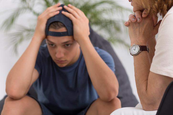 Come aiutare un adolescente con depressione