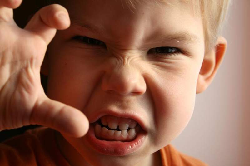 Kako kontrolirati negativne emocije kod djece