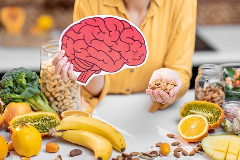 10 abitudini per prendersi cura del cervello
